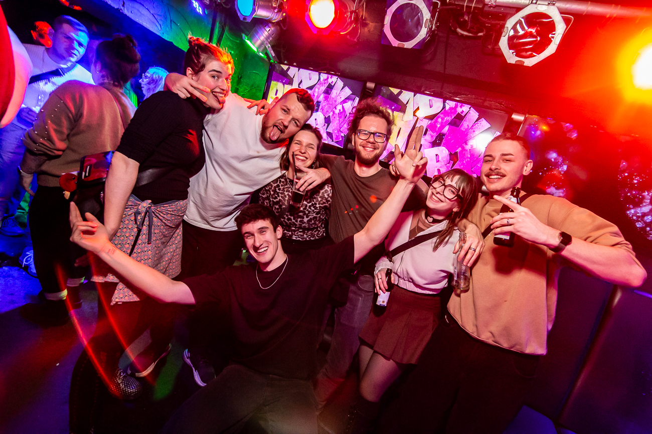 🎄💥 DOWNTOWN AFTER X-MAS – IHR HABT ES ÜBERLEBT! 💥🎄