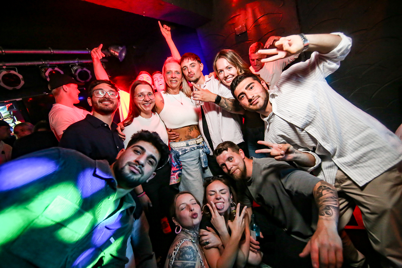 🌟Downtown – Champions of the Night🌟